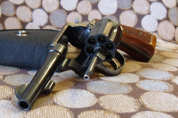 s&w 38 special 1973 (3).jpg