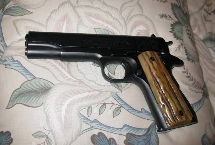 colt 1911a1-1963.jpg